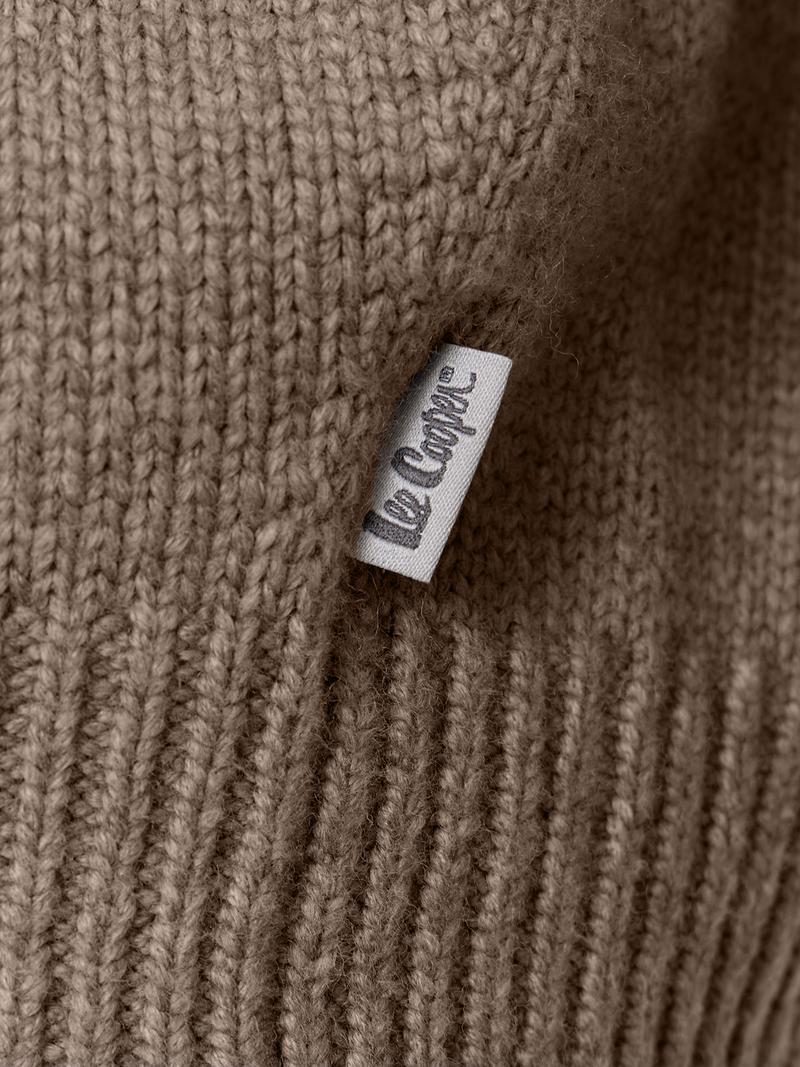 Женский свитер