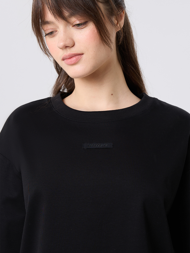 Женская футболка свободного кроя 