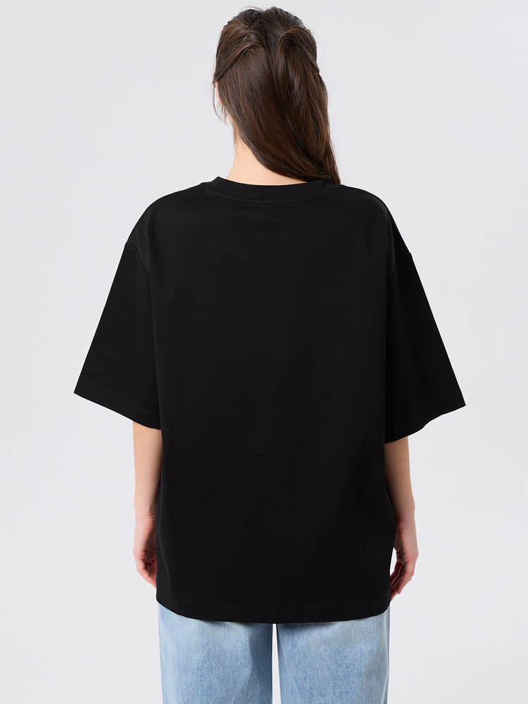 Женская футболка свободного кроя 