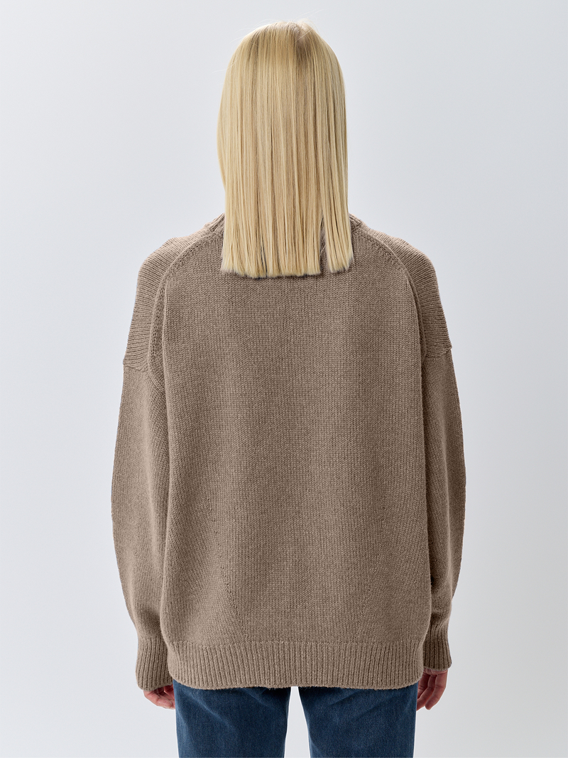 Женский свитер